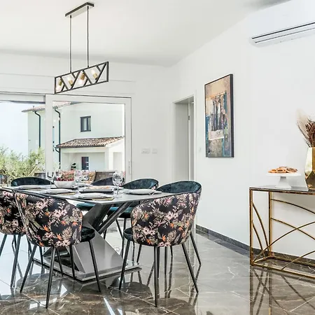 Lu By Interhome Villa *